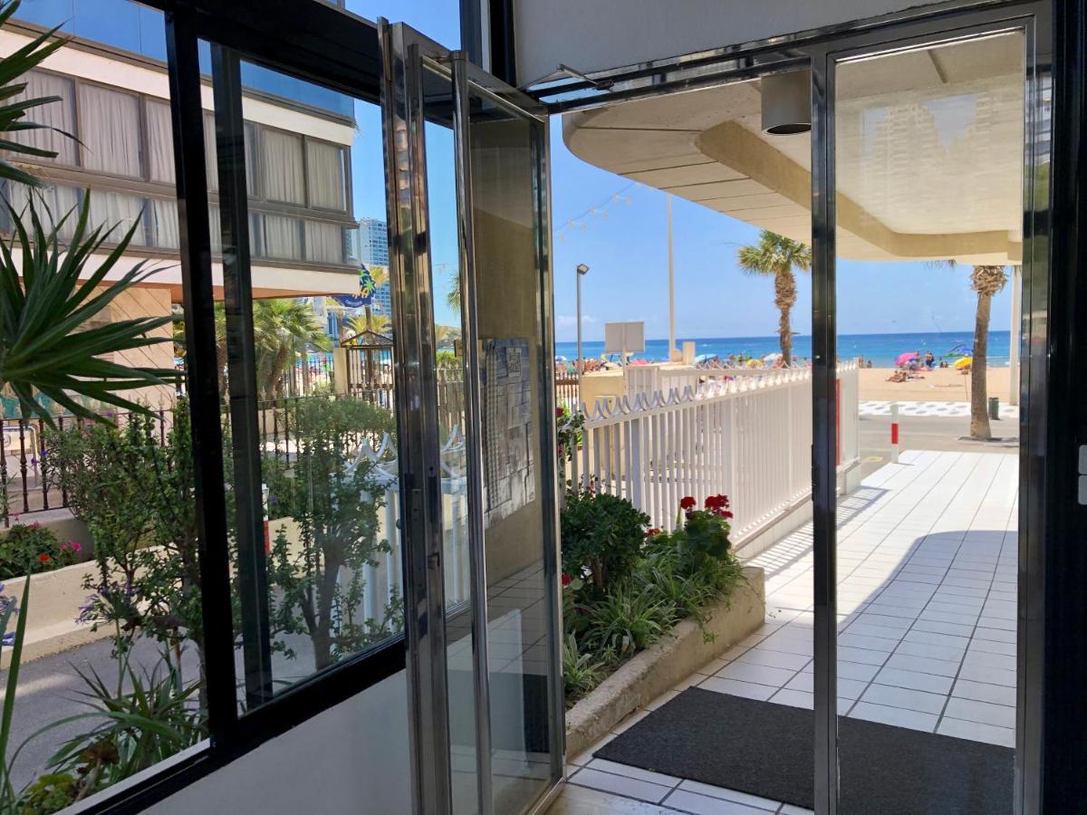 Apartamento Torre Levante, Primera Linea De Playa Бенидорм Экстерьер фото