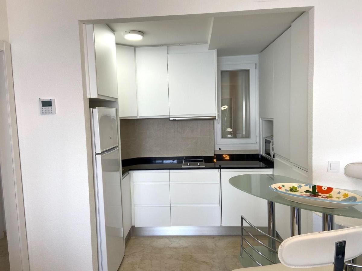 Apartamento Torre Levante, Primera Linea De Playa Бенидорм Экстерьер фото